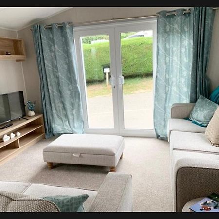 Exotic 3-Bed Caravan At Newquay Holiday Park Villa Exteriör bild