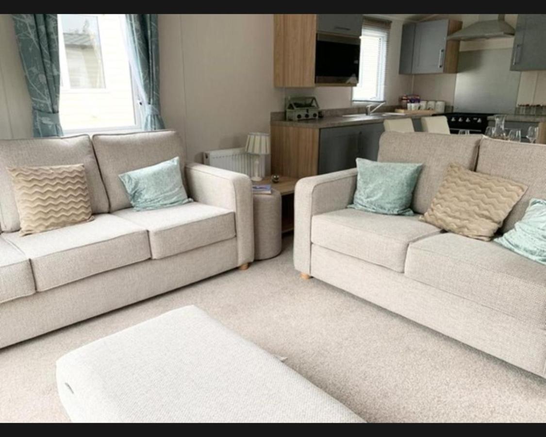 Exotic 3-Bed Caravan At Newquay Holiday Park Villa Exteriör bild