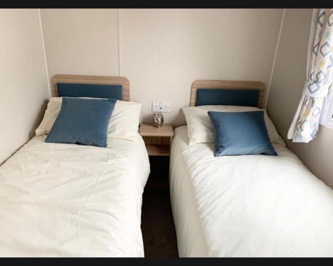 Exotic 3-Bed Caravan At Newquay Holiday Park Villa Exteriör bild