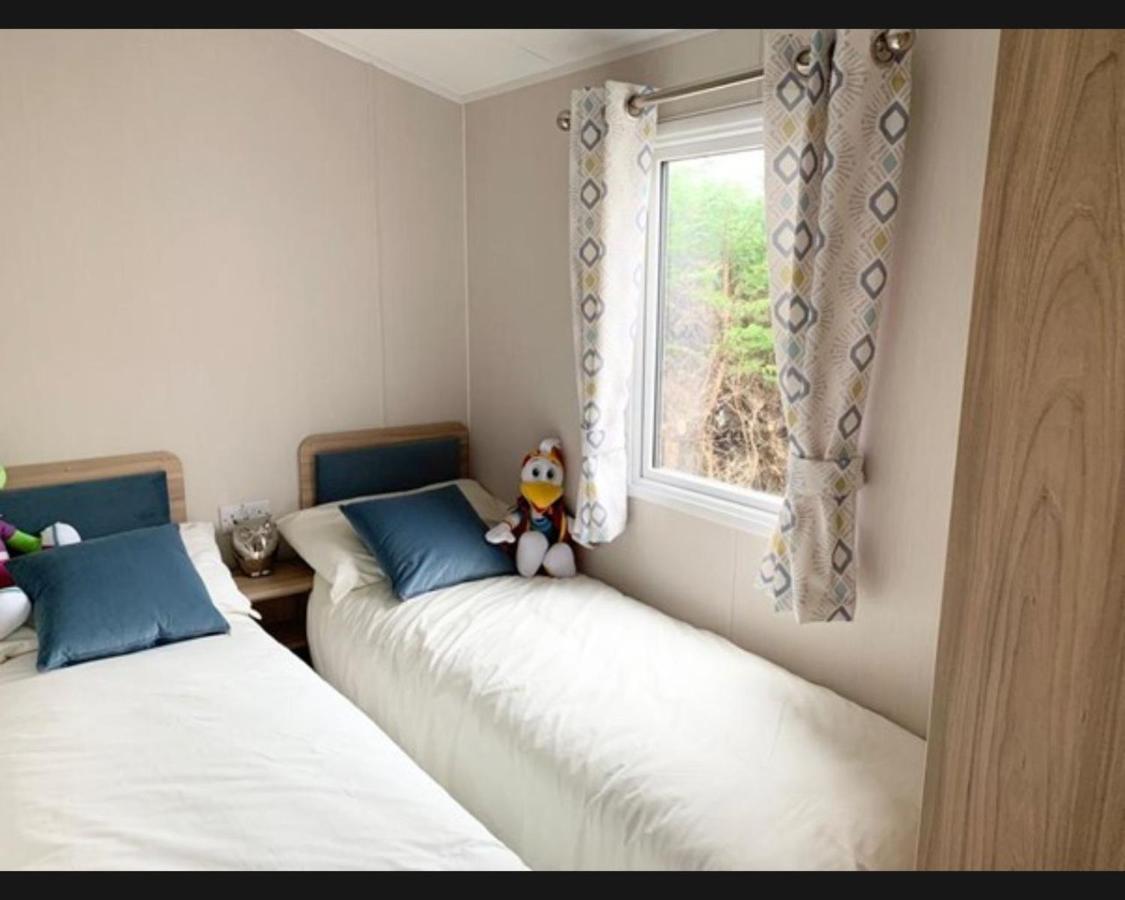 Exotic 3-Bed Caravan At Newquay Holiday Park Villa Exteriör bild