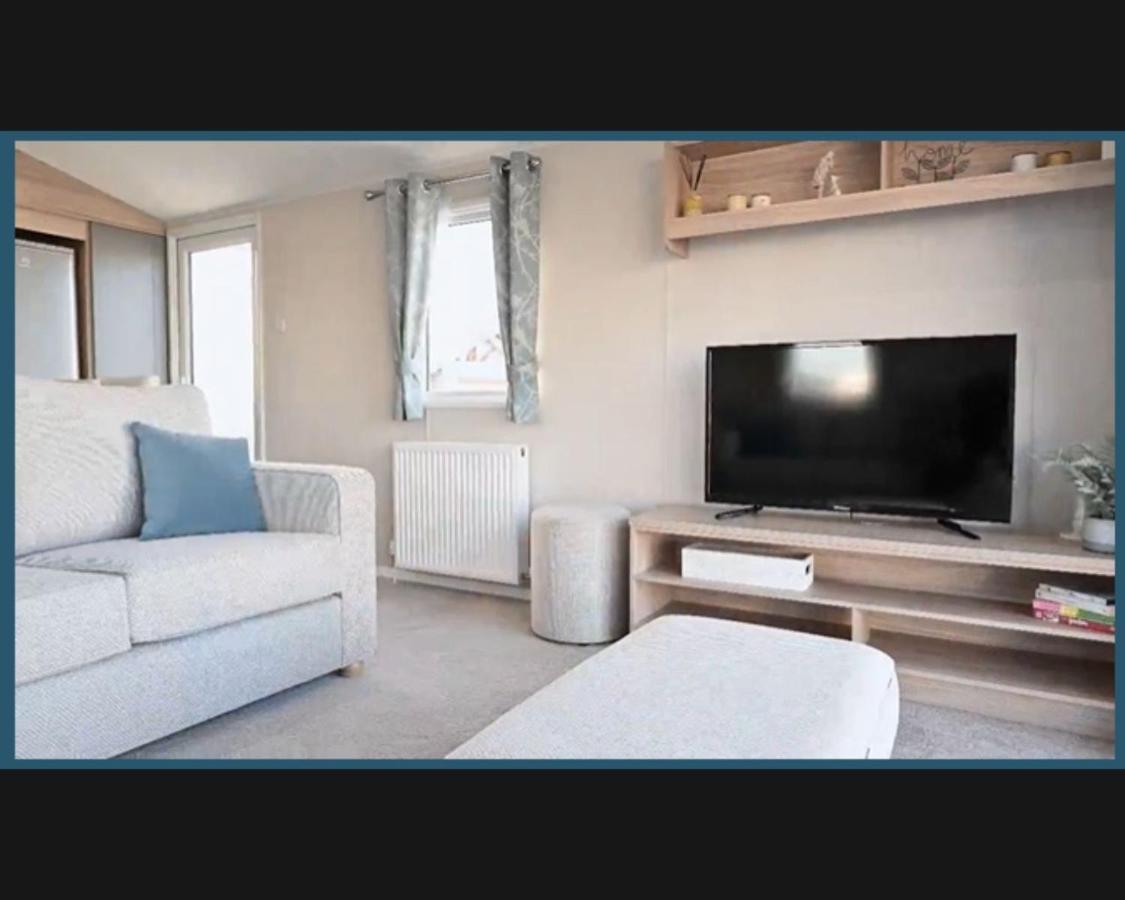 Exotic 3-Bed Caravan At Newquay Holiday Park Villa Exteriör bild